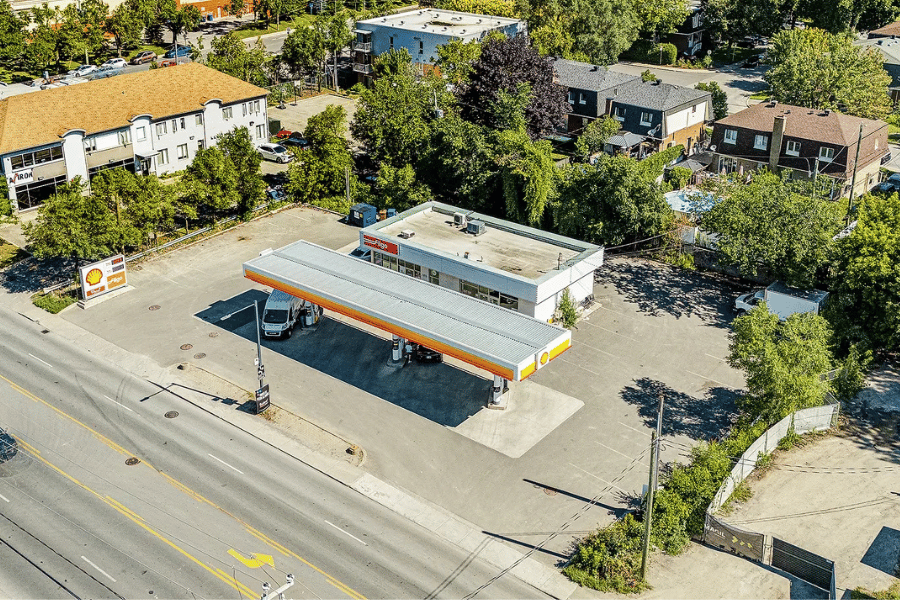 1013 boulevard des Laurentides